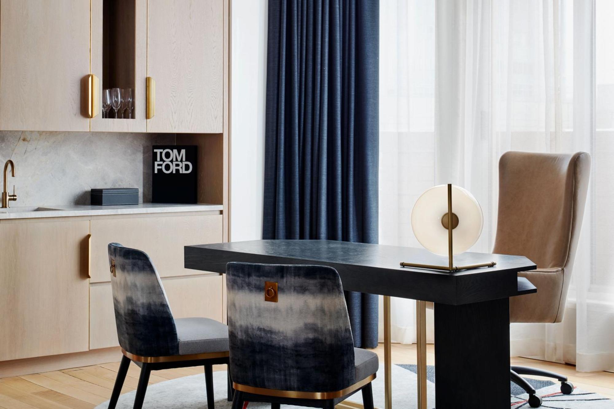 The Luxury Collection Manhattan Midtown Nova York